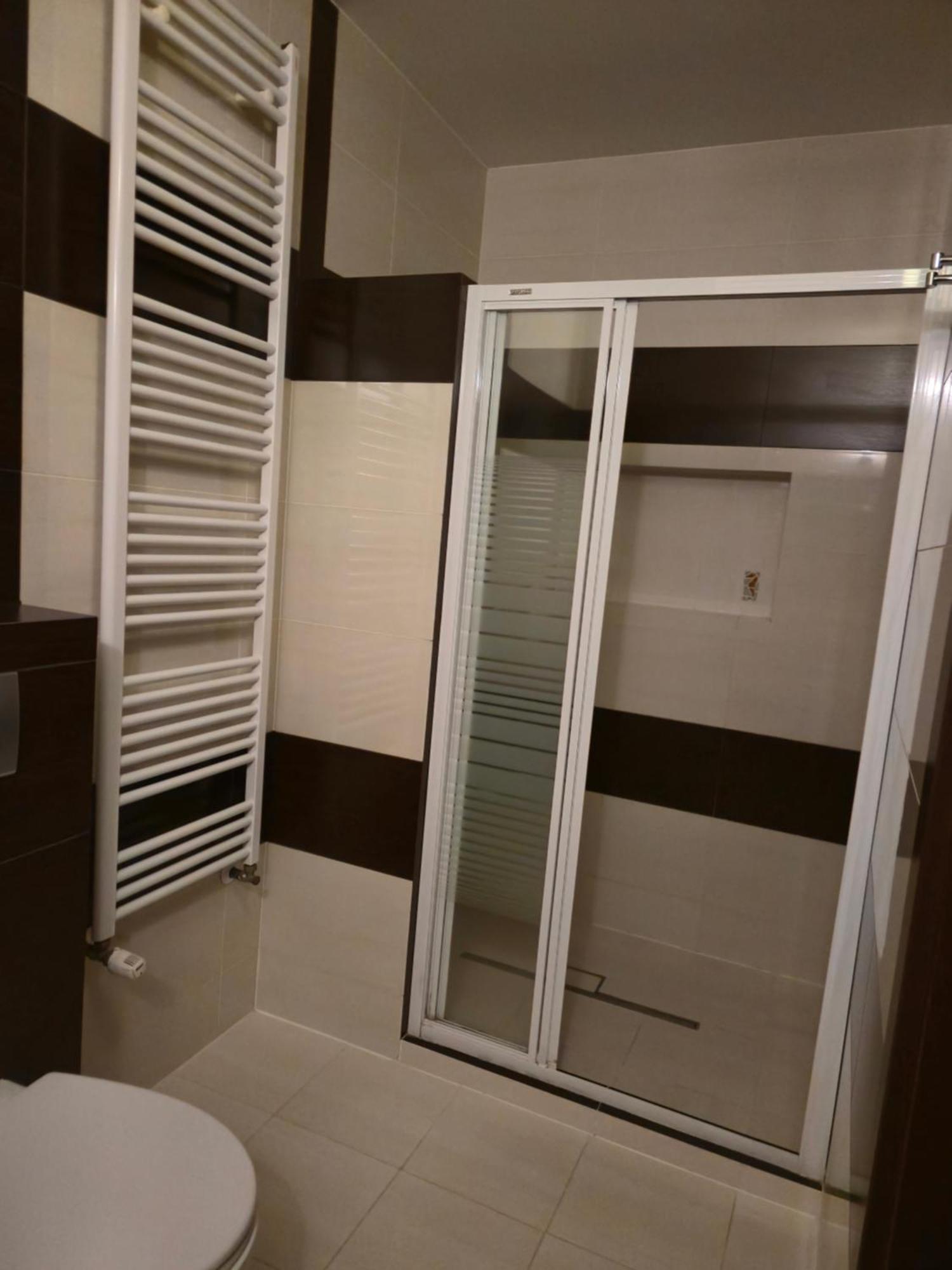 Warzymice Hotel Dworski Galaktyczny Park מראה חיצוני תמונה
